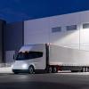 Tesla gelontorkan tambahan Rp53,8 triliun untuk produksi truk Semi dan baterai