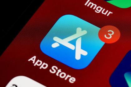 Apple hapus 3 aplikasi dari App Store yang klaim mampu membuat pornografi dari AI
