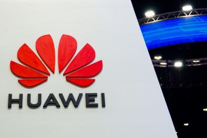 Huawei diam-diam biayai riset di universitas AS meski diblacklist