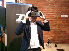 Sennheiser hadirkan mic dan smart headset untuk VR