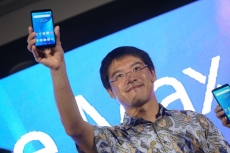 Smartphone baterai besar  Zenfone Max Plus (M1) meluncur di Indonesia