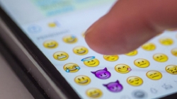 Sejarah emoji hingga jadi bahasa visual modern