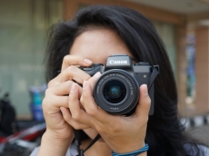 Canon EOS M5, mirrorless rasa DSLR