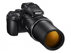 Anda dapat memotret bulan menggunakan kamera Nikon terbaru ini
