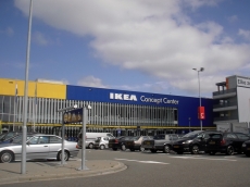 IKEA bakal gunakan mobil listrik untuk antar pesanan