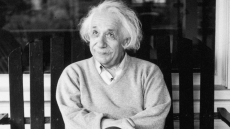 Surat Tuhan milik Albert Einstein dilelang Rp41,6 miliar