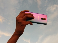 Oppo berkamera tiga akhirnya meluncur di awal 2019