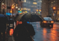 Caption Instagram untuk galau di musim hujan 