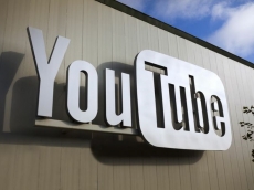 YouTube blokir 400 akun dan hapus jutaan komentar ilegal