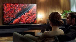 LG ingin televisi OLED lebih banyak dinikmati