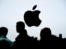Apple janjikan bonus bagi pengguna