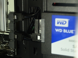 Tips cara pasang HDD dan SSD di komputer Anda
