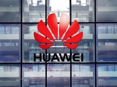 Huawei dilarang gunakan kartu microSD