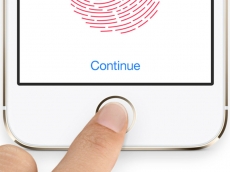 Apple tak akan hilangkan Touch ID dalam waktu dekat ini