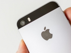 Analis perkirakan iPhone SE 2 akan dibanderol USD399 (Rp5,6 jutaan)