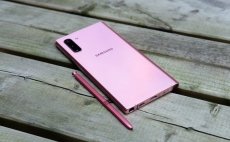 Samsung Galaxy Note 10 kini tersedia dalam varian Aura Pink