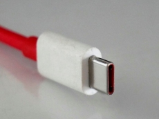 Begini tanggapan Apple soal kewajiban USB Type C