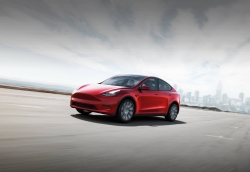 Tesla capai produksi 1 juta mobil listrik