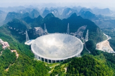 Tiongkok buka teleskop super besar untuk ilmuwan dunia