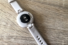 Tips & trik ganti strap smartwatch Garmin Lily
