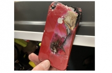 iPhone XR terbakar di pesawat British Airways