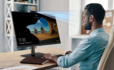 Samsung punya monitor dengan webcam pop-up