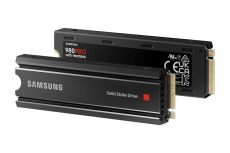 SSD Samsung 980 Pro khusus PS5 punya heatsink sendiri