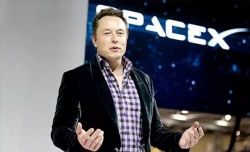 Elon Musk prediksi manusia akan mendarat di Mars tahun 2029