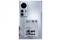 Gambar Xiaomi 12S bocor, tampilkan kamera Leica