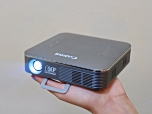 Review Canon MP250: proyektor portabel pintar banyak fitur
