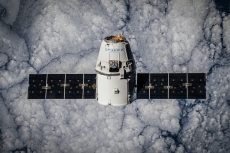 SpaceX Starlink V2 jadi solusi sinyal seluler untuk area terpencil 