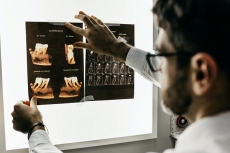 Teknologi VR dapat tingkatkan pengobatan kanker di masa depan