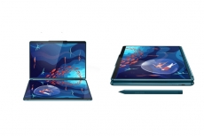 Lenovo YogaBook 9i 13 dual display bakal hadir di CES 2023