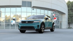 Honda gunakan virtual reality canggih untuk desain model mobil