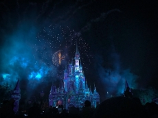 Disney PHK 7.000 karyawan secara global