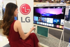 LG luncurkan TV OLED Pose dengan karya seni tinggi di Indonesia