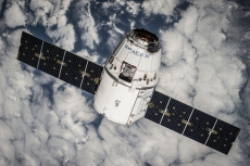 SpaceX siap uji layanan satelit-ke-seluler Starlink