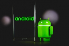 Daftar ponsel yang diperkirakan terima pembaruan Android 14