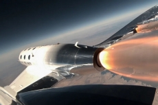Virgin Galactic mulai penerbangan luar angkasa 27 Juni