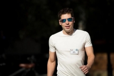 CEO OpenAI mau lihat duel antara Elon Musk dan Mark Zuckerberg