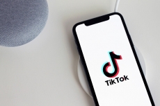 Hasil pencarian TikTok akan tampilkan iklan