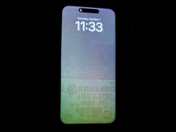 Masalah baru lagi, iPhone 15 Pro dilaporkan alami layar terbakar