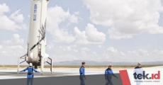 Blue Origin sukses luncurkan roket wisata, ini detik-detik peluncurannya!
