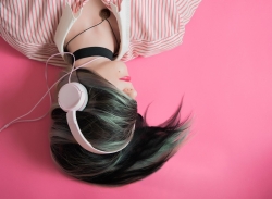 Adobe kenalkan Project Music GenAI Control untuk ciptakan musik dari teks
