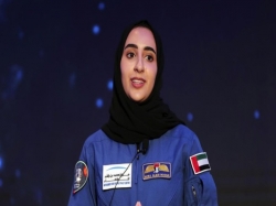 3 fakta menarik tentang pengembangan NASA dalam membuat hijab khusus untuk astronot perempuan