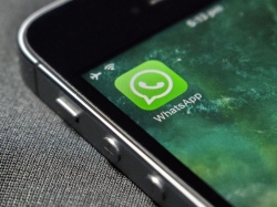 WhatsApp kemungkinan akan merilis fitur “reaksi status” 