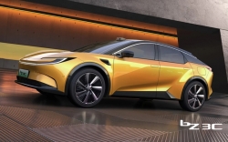 Toyota umumkan SUV listrik bZ3C dan bZ3X untuk Gen Z