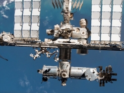 Puing luar angkasa mengarah ke ISS, astronot diminta untuk berlindung
