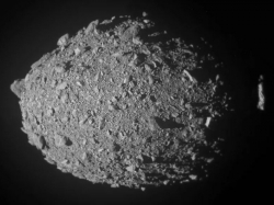 Peneliti ungkap alasan bentuk aneh asteroid Dimorphos dan Selam