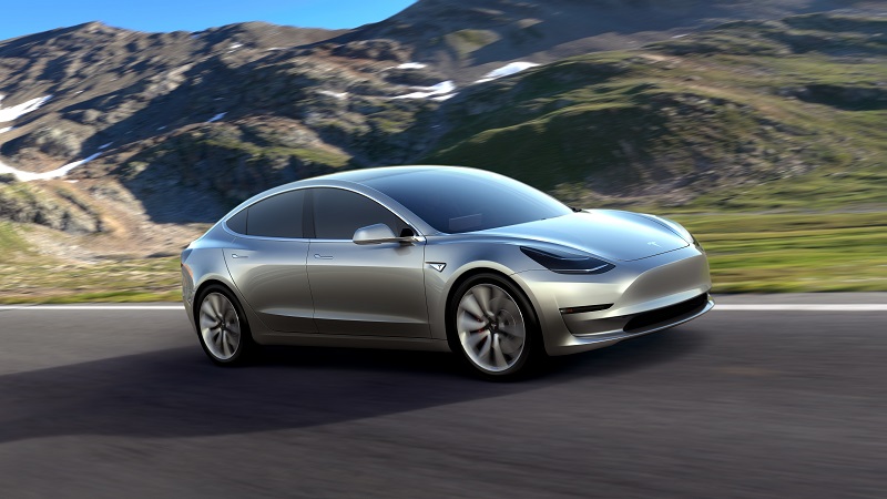 Tesla klaim kualitas mobilnya setara Audi, BMW, dan Mercedes
